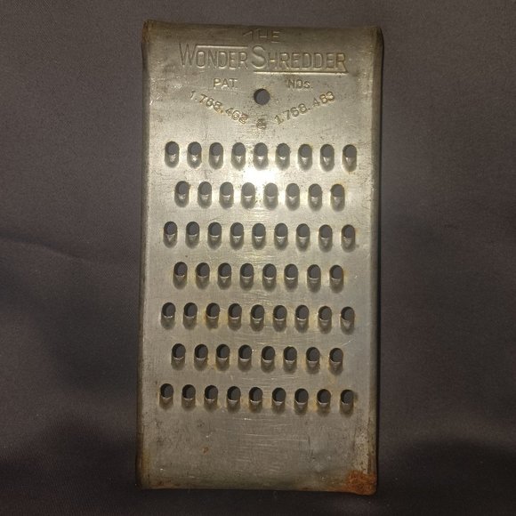 Vintage set of 4 - 3 "The Wonder Shredder" and 1 "The Perfect Grater" - Picture 4 of 11